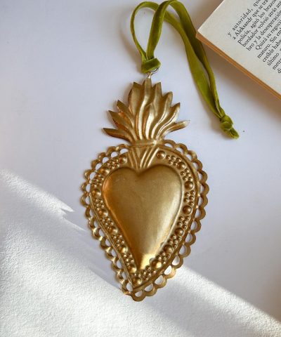 Sagrado corazón dorado