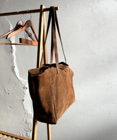 Bolso grande de piel