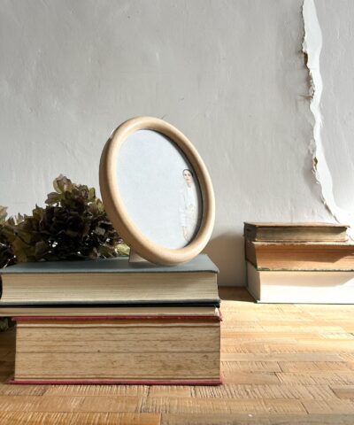 Marco de fotos ovalado