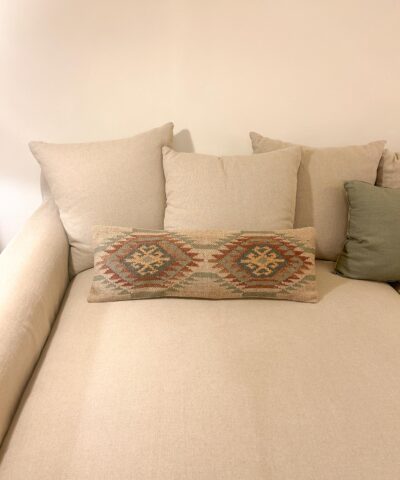 Cojín kilim con relleno