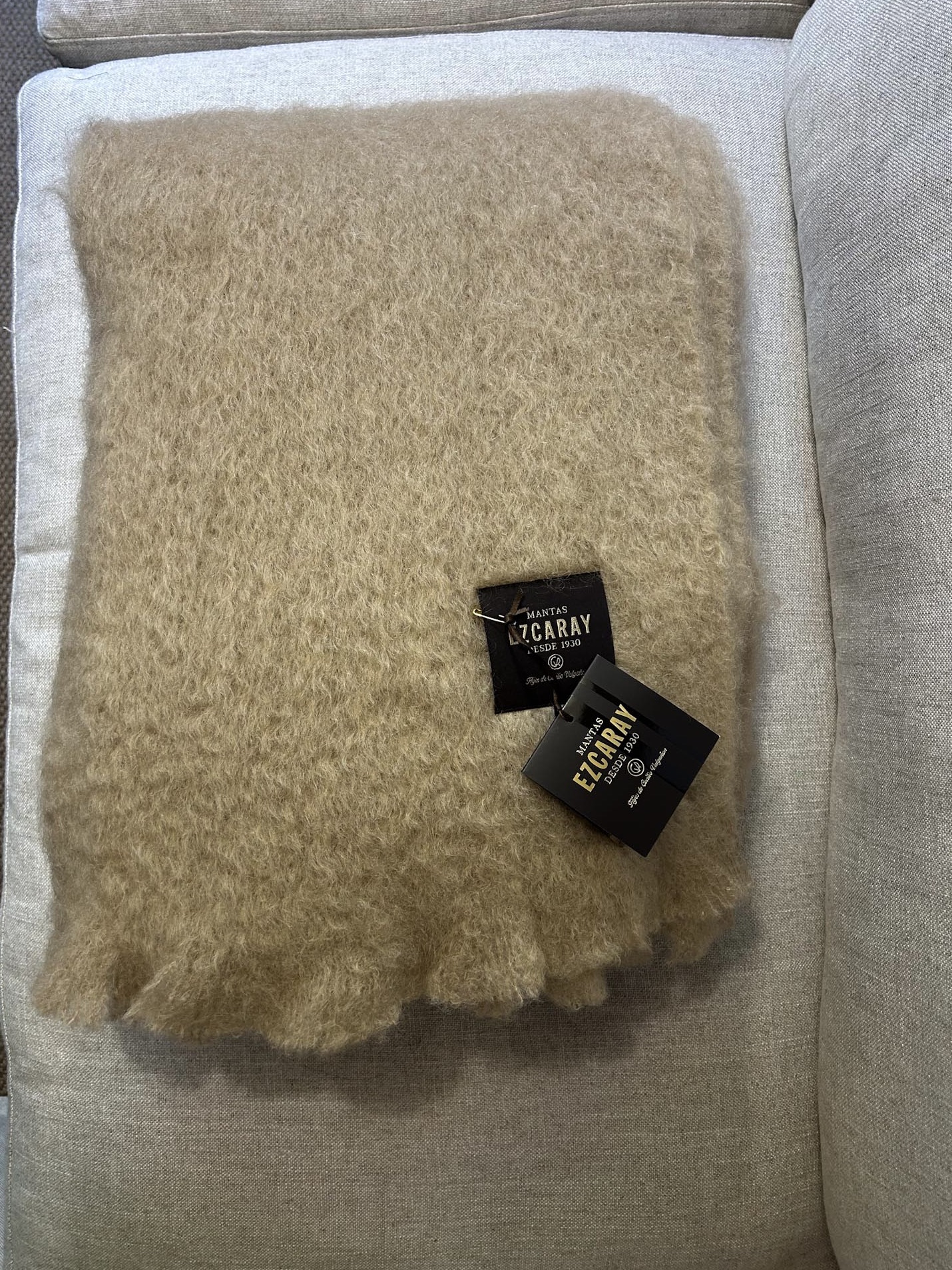 Manta mohair 475 -Acevedo & Ezcaray Regalo decoración