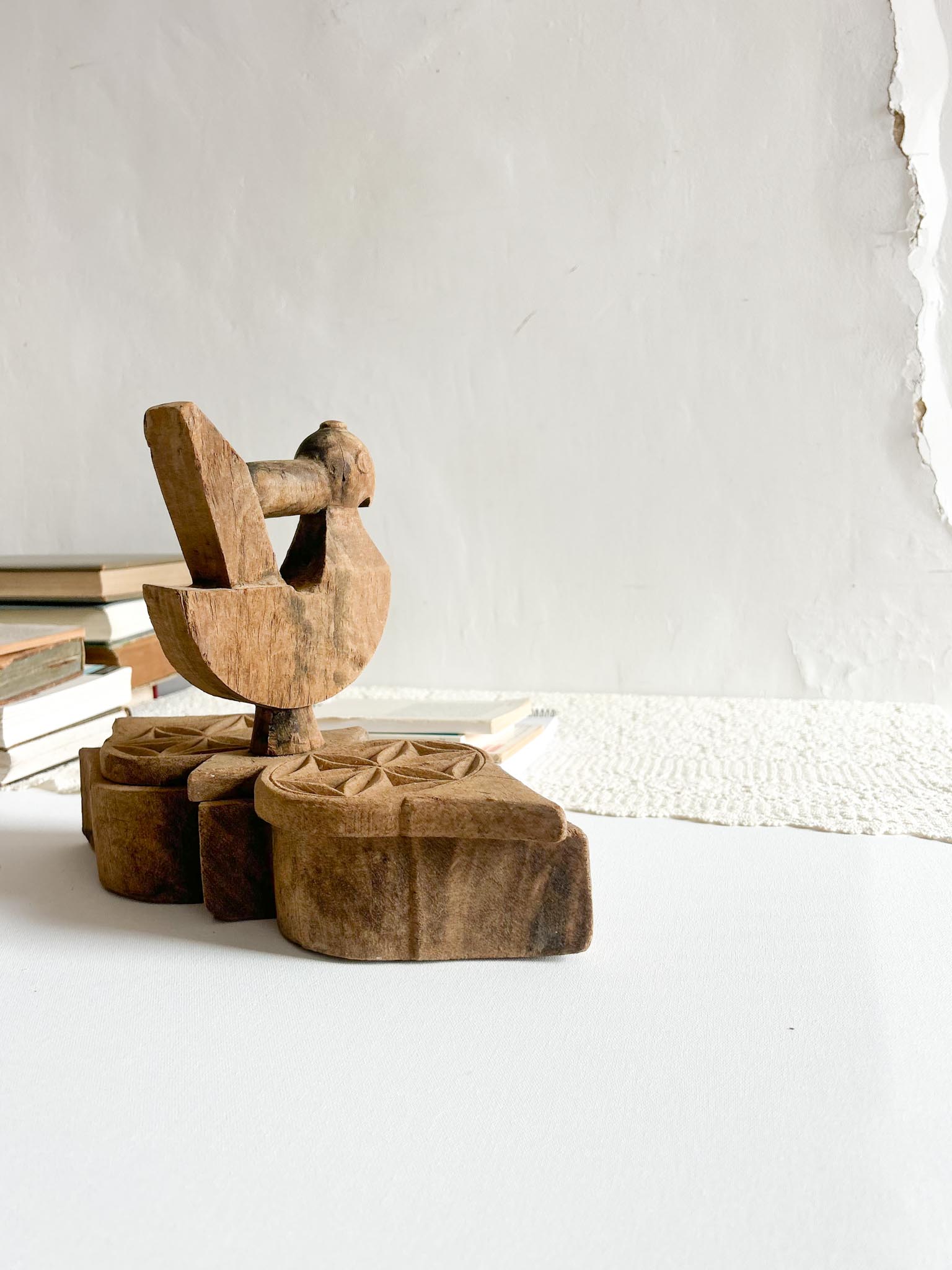 Caja de madera antigua