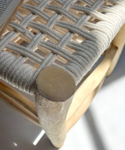 Reposapiés madera
